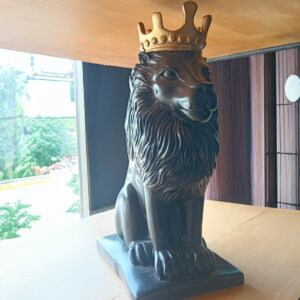 Lion King Table Decor Statue
