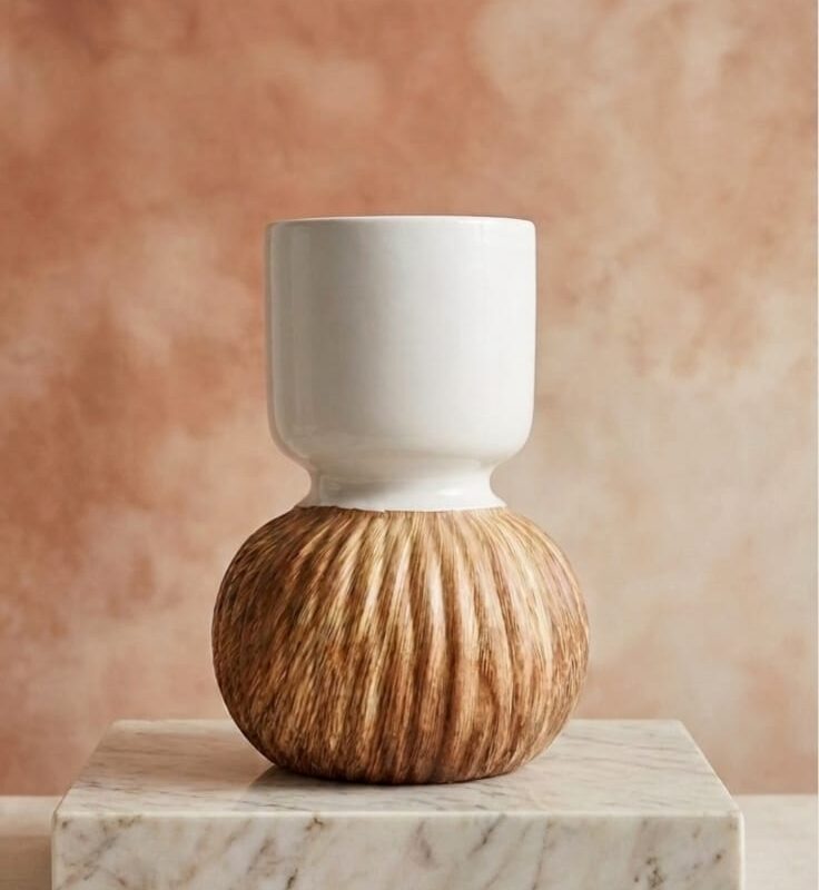 TWO TONE CONTRAST CERAMIC VASE