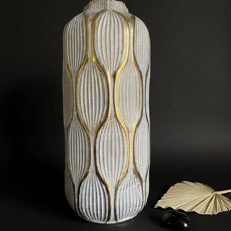 WHITE GOLDEN CERAMIC VASE