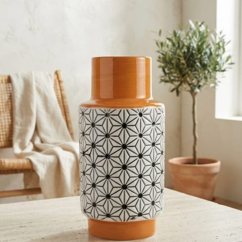 ORANGE STARBURST DETAIL CERAMIC VASE